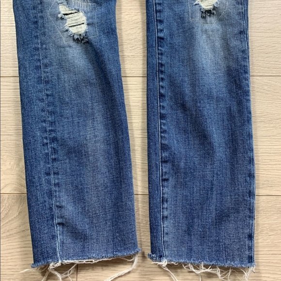 3x1 Raw Hem Distressed Skinny Jeans - Picture 5 of 14